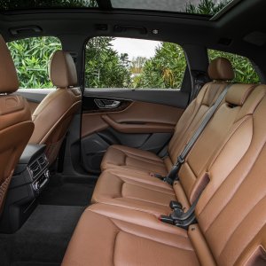 Large-2017-Audi-Q7-1191.jpg