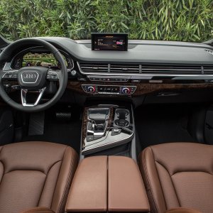 Large-2017-Audi-Q7-1194.jpg